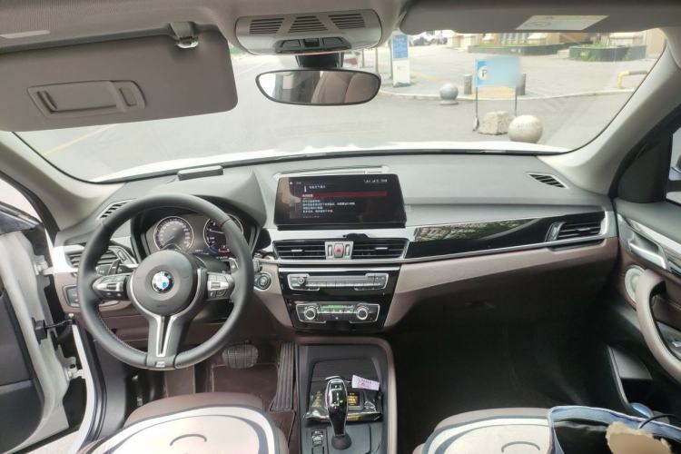 Used BMW X1 2022 sDrive20Li Fashion Model Center Console