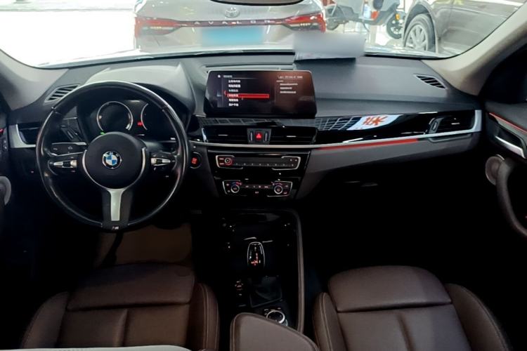 Used BMW X1 2022 sDrive20Li Luxury Model Center Console