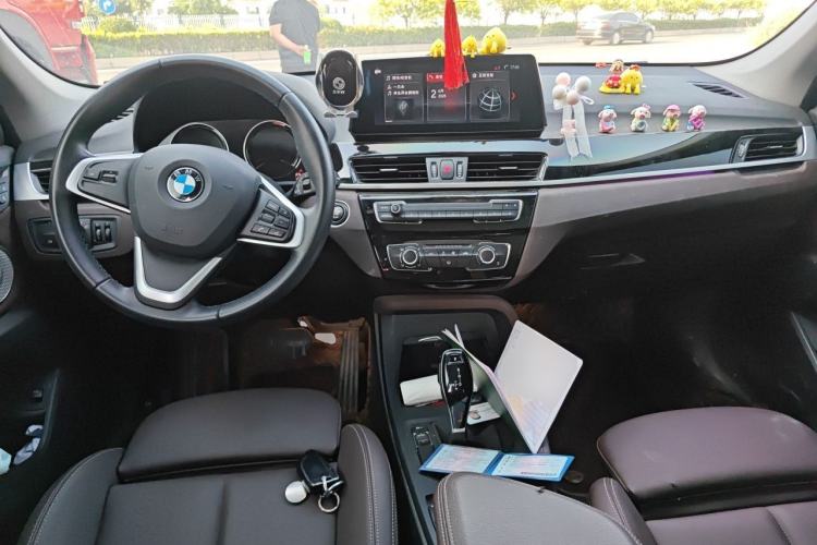 Used BMW X1 2022 sDrive20Li Fashion Model Center Console