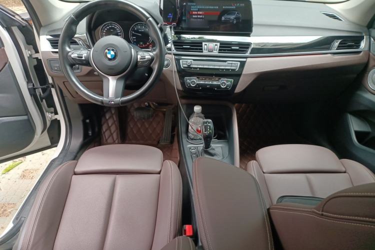 Used BMW X1 2022 sDrive25Li Leading Model Center Console