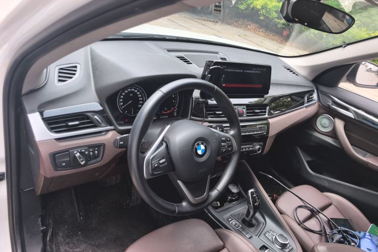 Used BMW X1 2022 sDrive20Li Fashion Model Center Console