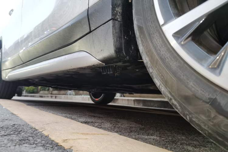 Used BMW X1 2022 Updated xDrive25Li Premium Edition Chassis Front Right