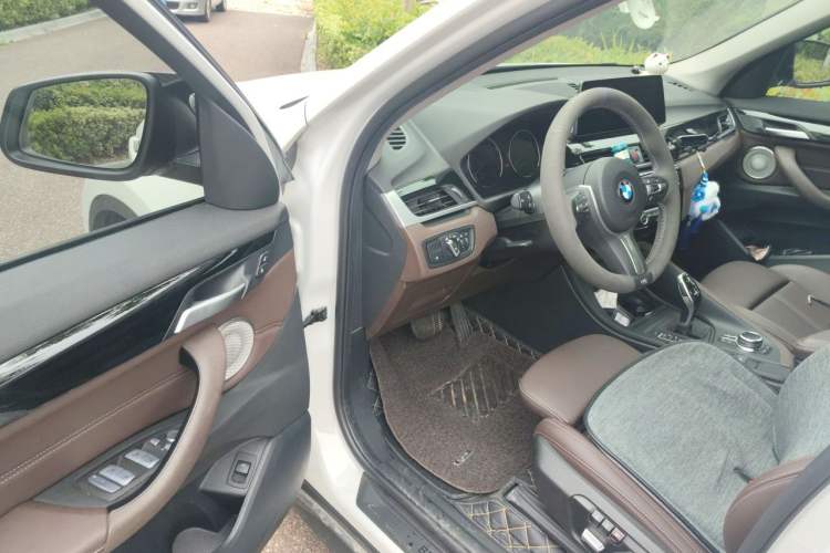 Used BMW X1 2022 sDrive25Li Leading Model Driver Seat
