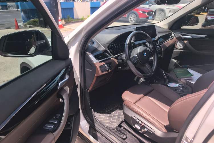 Used BMW X1 2022 sDrive25Li Leading Model Driver Seat