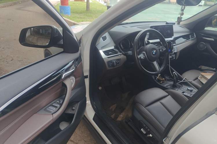 Used BMW X1 2022 sDrive25Li Leading Model Driver Seat