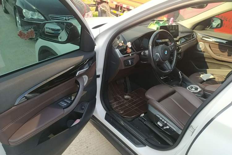 Used BMW X1 2022 sDrive25Li Leading Model Driver Seat