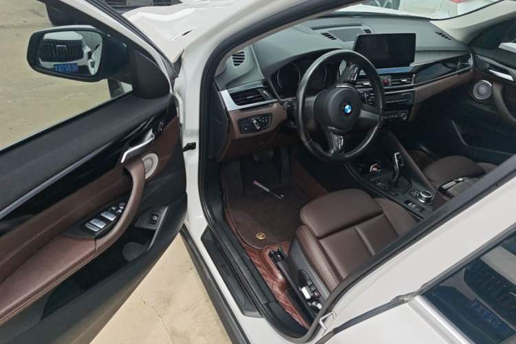 Used BMW X1 2022 sDrive25Li Leading Model Driver Seat