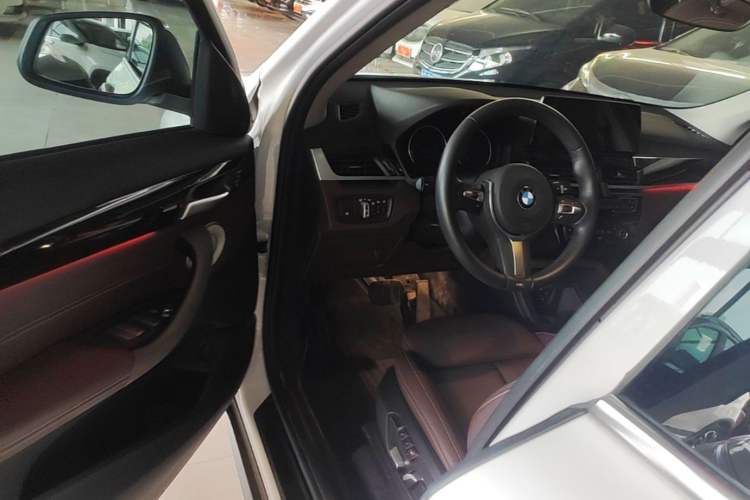 Used BMW X1 2022 sDrive25Li Leading Model Driver Seat