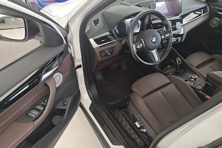 Used BMW X1 2022 sDrive25Li Leading Model Driver Seat