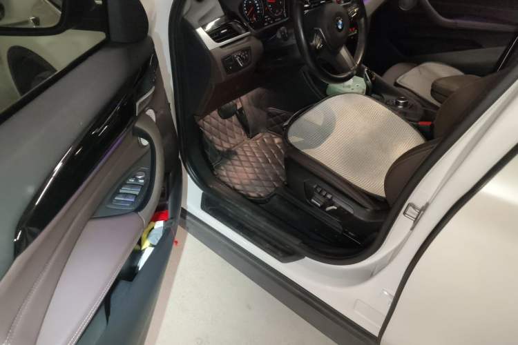 Used BMW X1 2022 sDrive25Li Leading Model Driver Seat