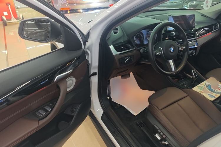 Used BMW X1 2022 sDrive25Li Leading Model Driver Seat