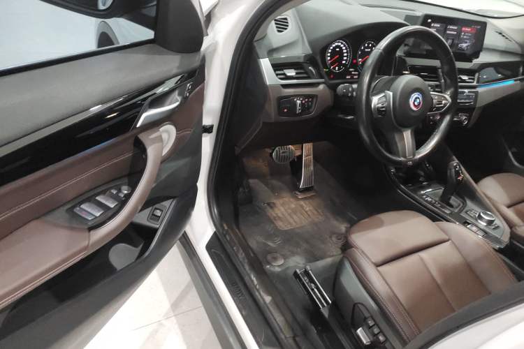 Used BMW X1 2022 sDrive25Li Leading Model Driver Seat
