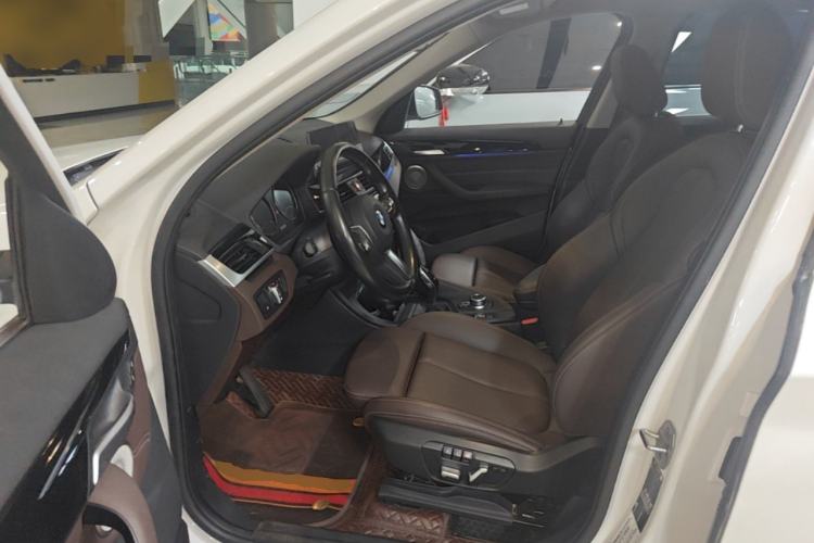 Used BMW X1 2022 sDrive25Li Leading Model Driver Seat