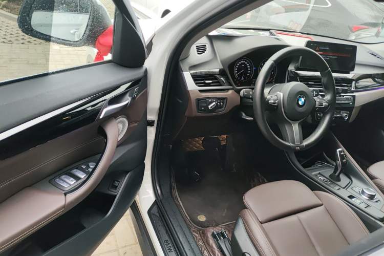 Used BMW X1 2022 sDrive25Li Leading Model Driver Seat