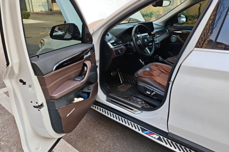 Used BMW X1 2022 sDrive25Li Leading Model Driver Seat