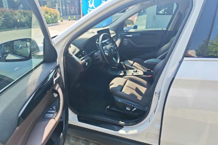 Used BMW X1 2022 sDrive25Li Leading Model Driver Seat