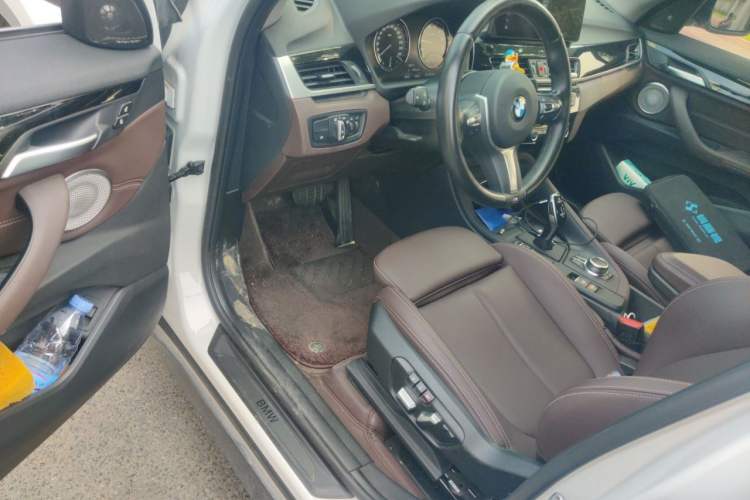 Used BMW X1 2022 sDrive25Li Leading Model Driver Seat