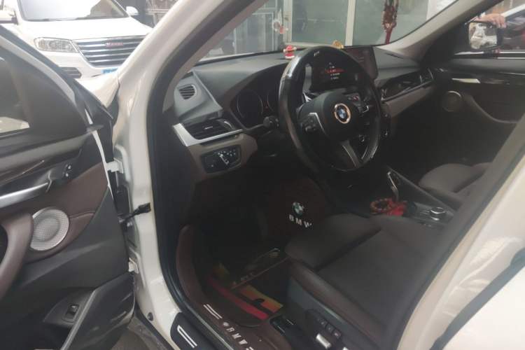 Used BMW X1 2022 sDrive25Li Leading Model Driver Seat