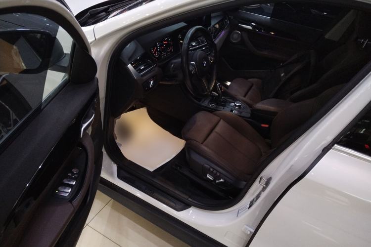 Used BMW X1 2022 sDrive25Li Leading Model Driver Seat