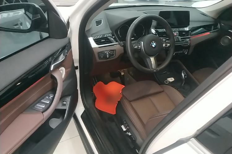 Used BMW X1 2022 sDrive25Li Leading Model Driver Seat