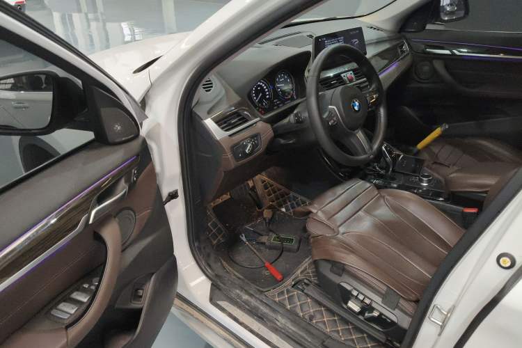 Used BMW X1 2022 Updated xDrive25Li Premium Edition Driver Seat