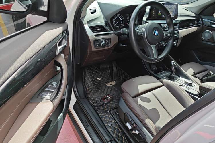 Used BMW X1 2022 sDrive25Li Leading Model Driver Seat