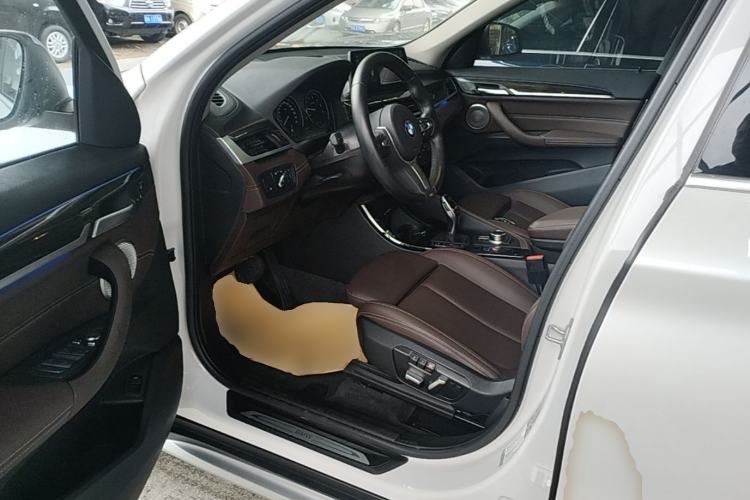 Used BMW X1 2022 xDrive25Li Luxury Model Driver Seat
