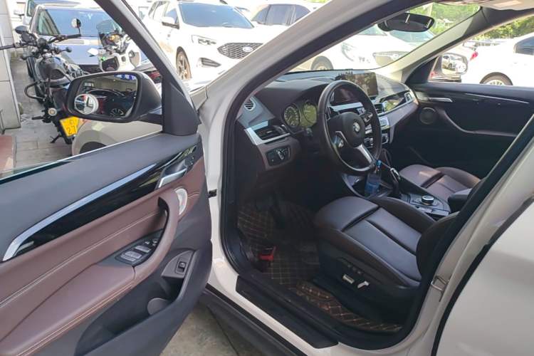 Used BMW X1 2022 sDrive25Li Leading Model Driver Seat