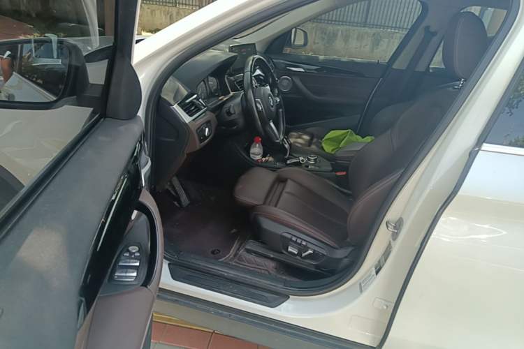 Used BMW X1 2022 sDrive25Li Leading Model Driver Seat