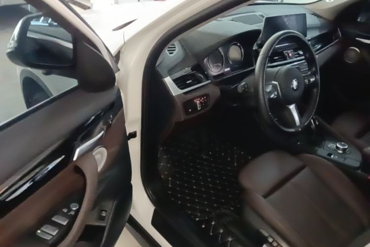 Used BMW X1 2022 sDrive25Li Leading Model Driver Seat