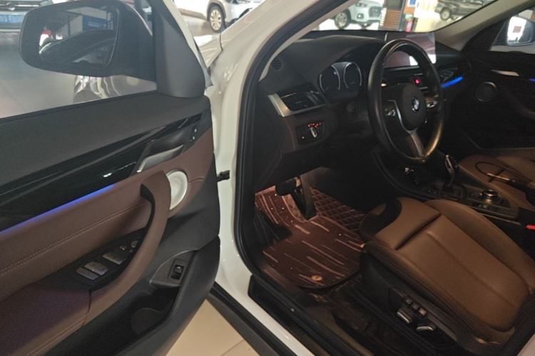 Used BMW X1 2022 sDrive25Li Leading Model Driver Seat