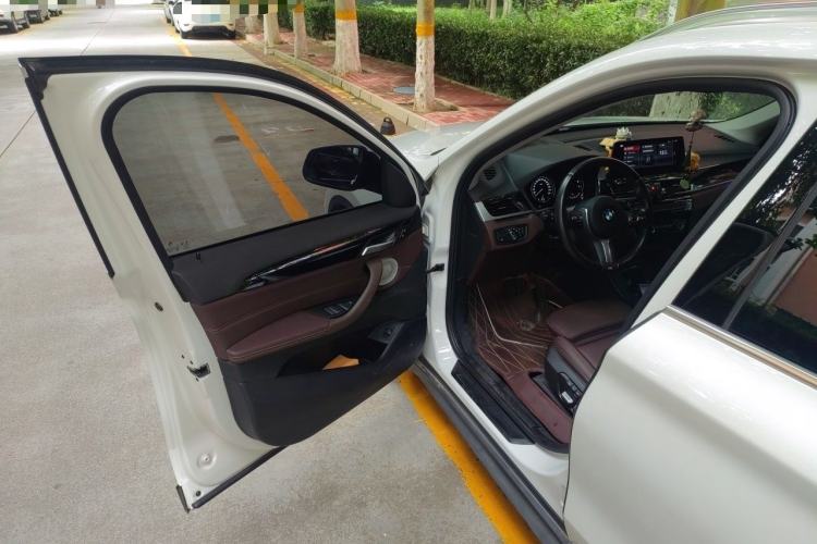 Used BMW X1 2022 sDrive25Li Leading Model Driver Seat
