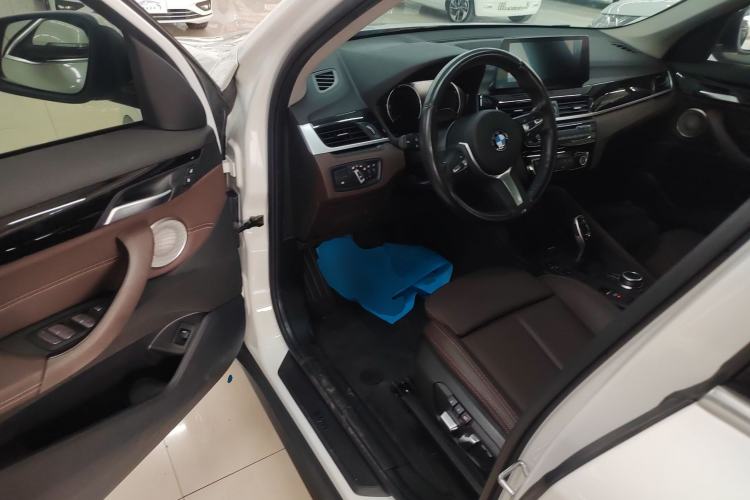 Used BMW X1 2022 sDrive25Li Leading Model Driver Seat