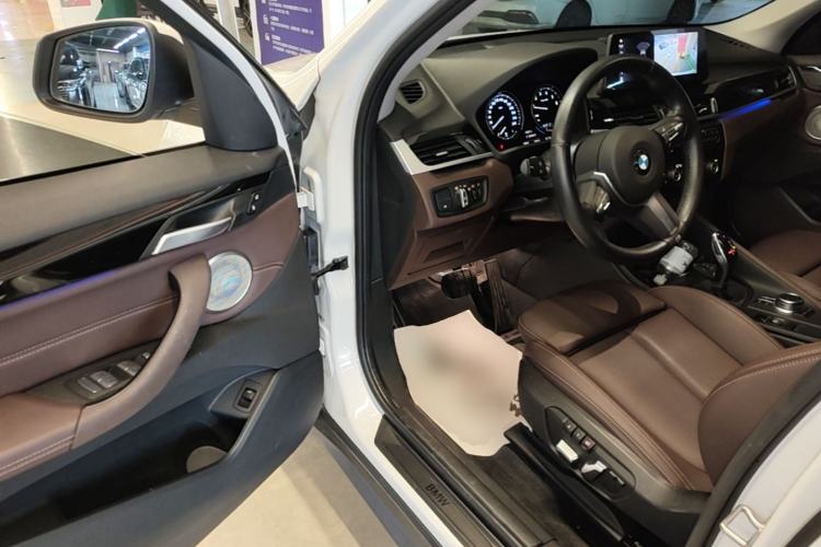 Used BMW X1 2022 sDrive25Li Leading Model Driver Seat