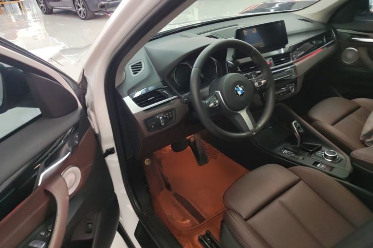 Used BMW X1 2022 sDrive25Li Leading Model Driver Seat
