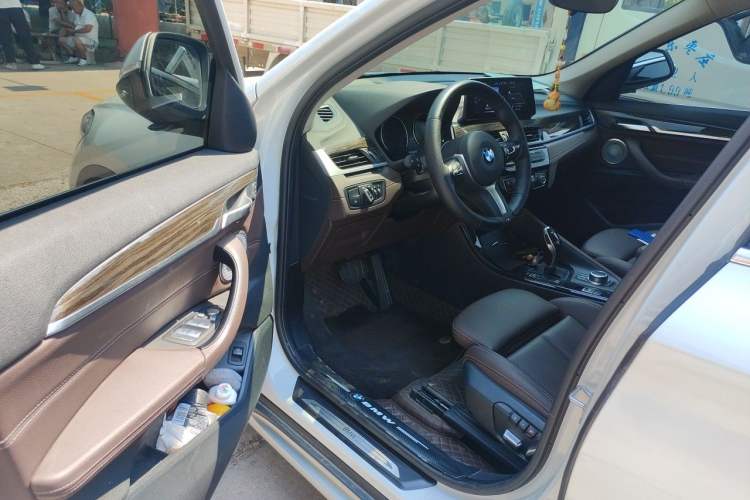 Used BMW X1 2022 xDrive25Li Luxury Model Driver Seat