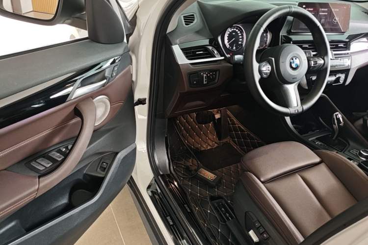 Used BMW X1 2022 sDrive25Li Leading Model Driver Seat