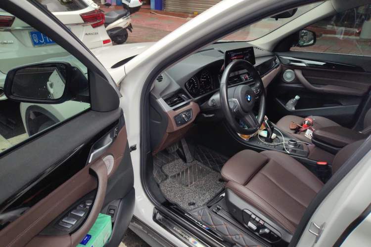Used BMW X1 2022 sDrive25Li Leading Model Driver Seat