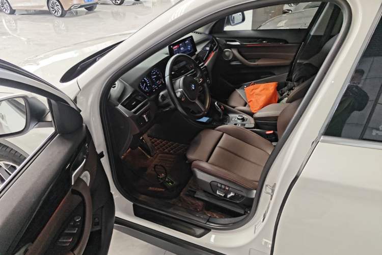 Used BMW X1 2022 sDrive25Li Leading Model Driver Seat