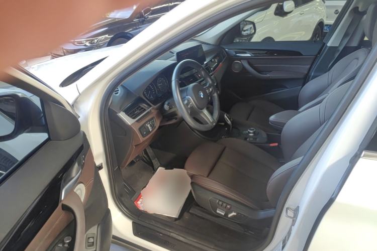 Used BMW X1 2022 sDrive25Li Leading Model Driver Seat