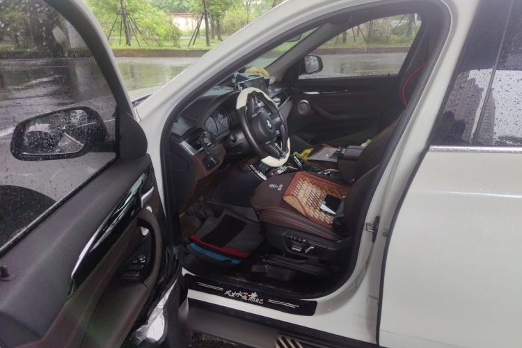 Used BMW X1 2022 sDrive25Li Leading Model Driver Seat