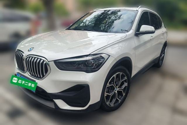BMW X1 2022 sDrive25Li Leading Model usado