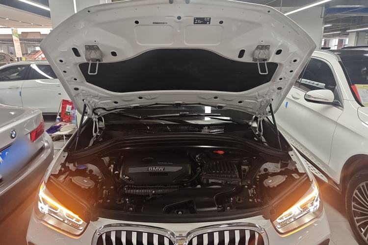 Used BMW X1 2022 Updated xDrive25Li Premium Edition Engine Bay