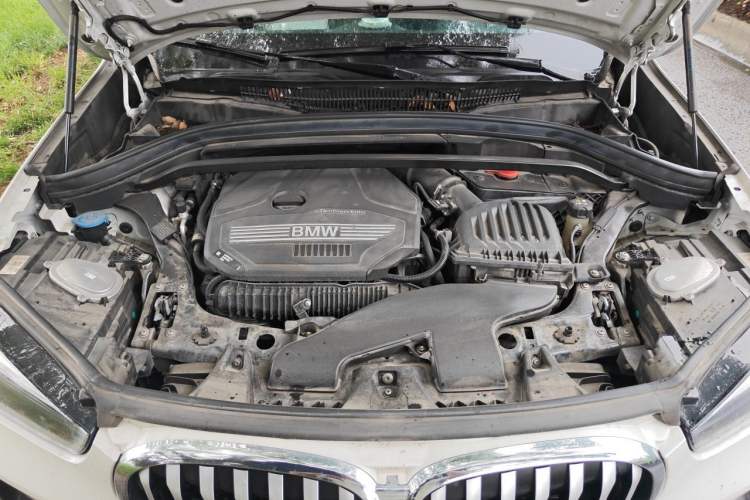 Used BMW X1 2022 sDrive25Li Leading Model Engine Bay