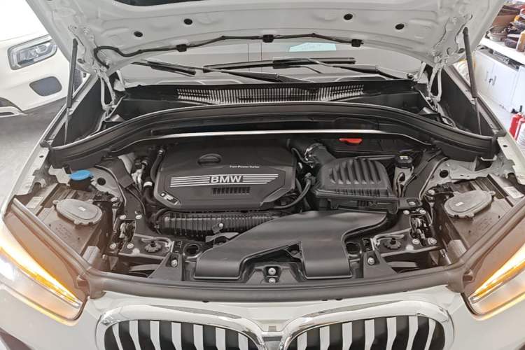 Used BMW X1 2022 sDrive25Li Leading Model Engine Bay