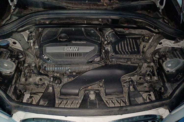 Used BMW X1 2022 sDrive25Li Leading Model Engine Bay