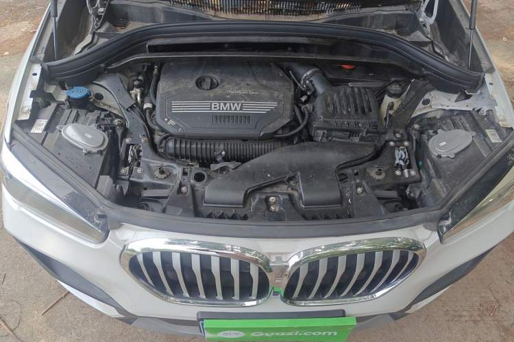 Used BMW X1 2022 sDrive25Li Leading Model Engine Bay