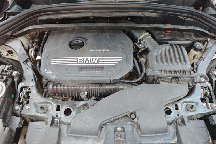 Used BMW X1 2022 sDrive25Li Leading Model Engine Bay