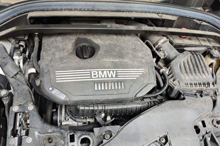 Used BMW X1 2022 sDrive20Li Fashion Model Engine Bay