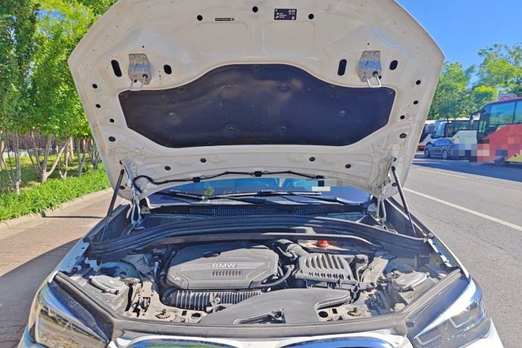 Used BMW X1 2022 sDrive25Li Leading Model Engine Bay